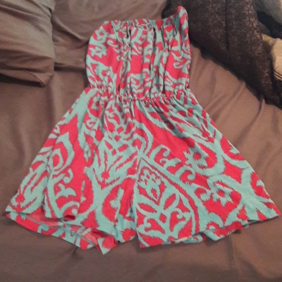 Cezanne romper. Bought from boutique.  So cute - Picture 1 of 3